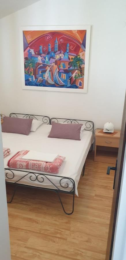 Apartment Roglic ราบ ภายนอก รูปภาพ