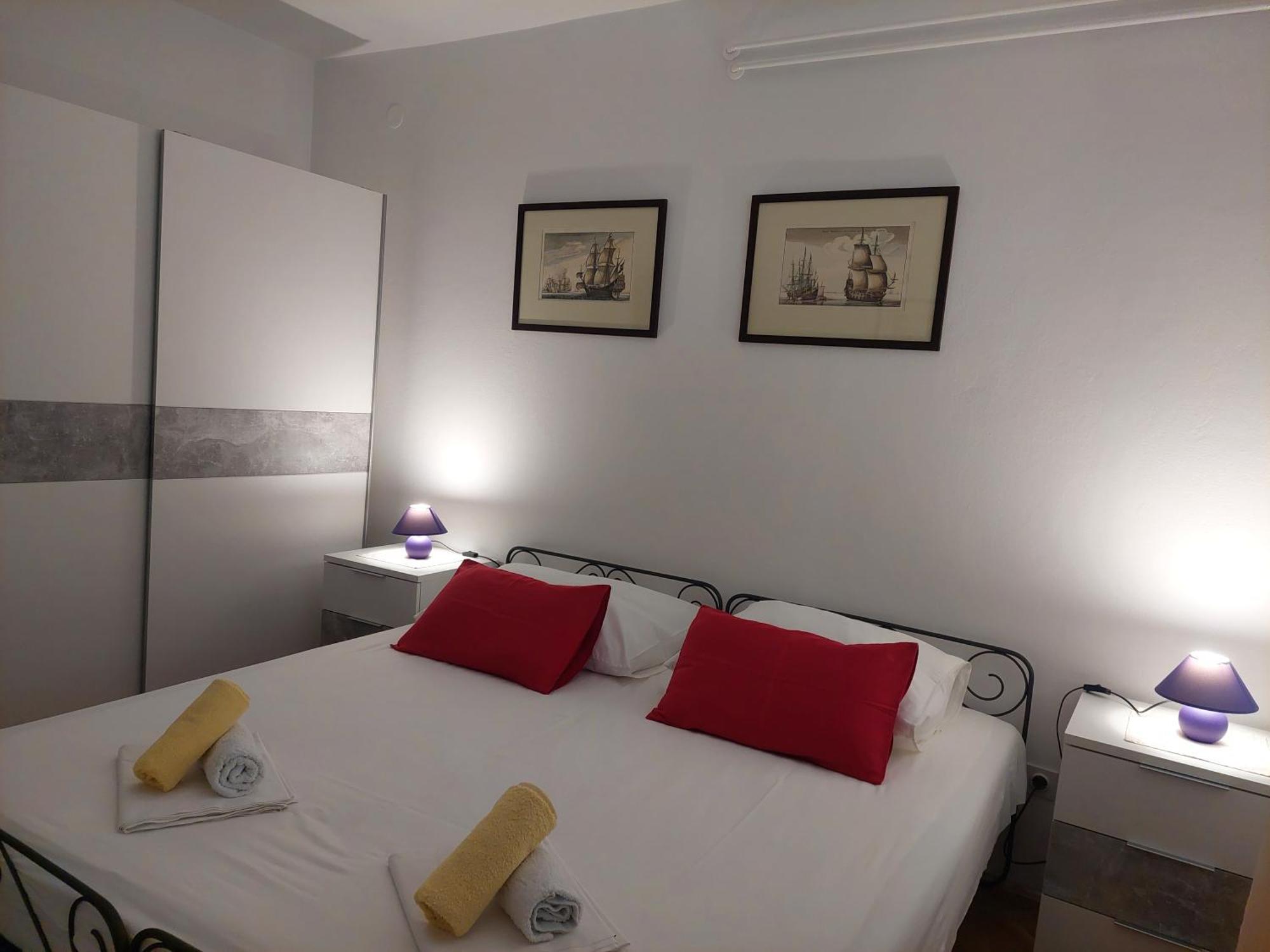 Apartment Roglic ราบ ภายนอก รูปภาพ